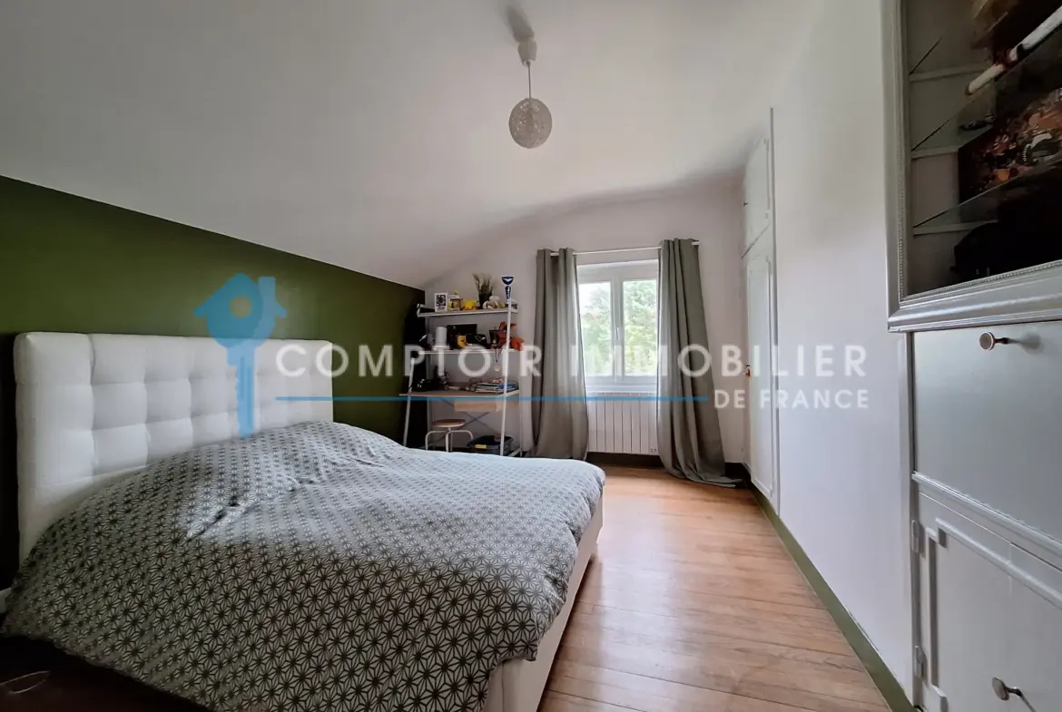 À vendre maison de 206 m² avec jardin à Puylaurens 