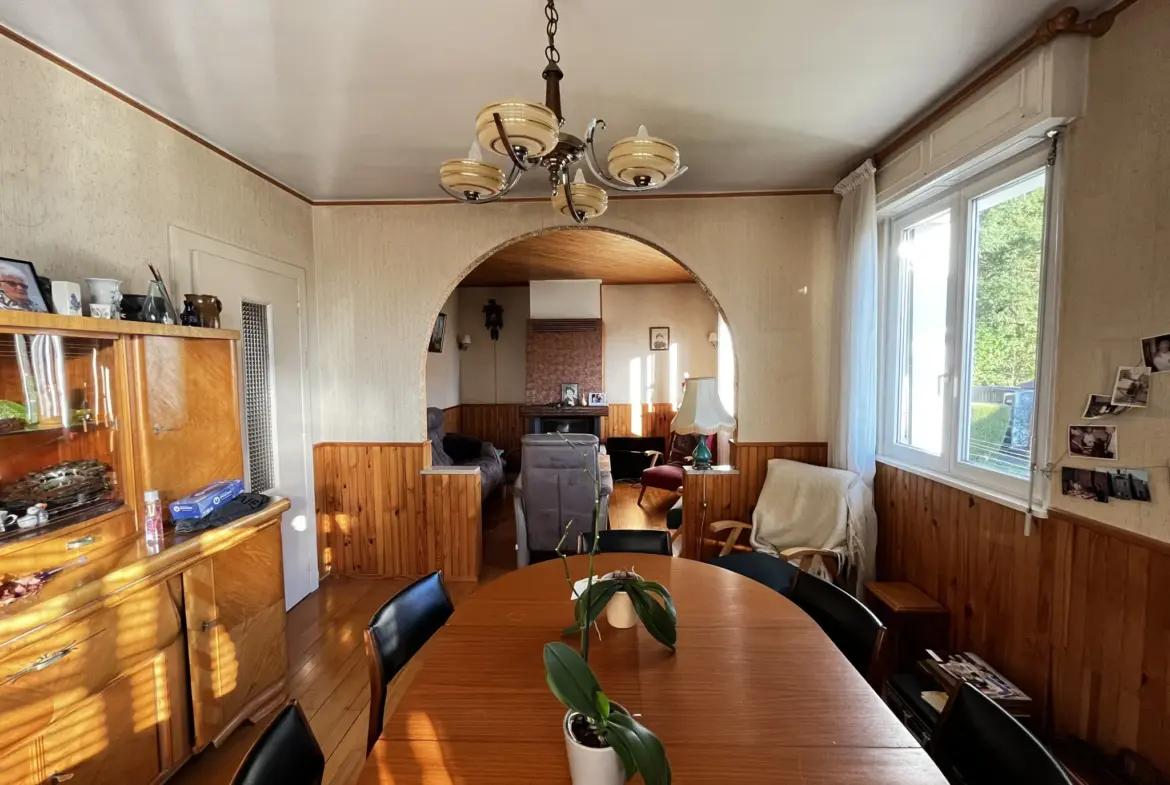 Belle maison familiale à vendre à Sermamagny - 4 chambres 