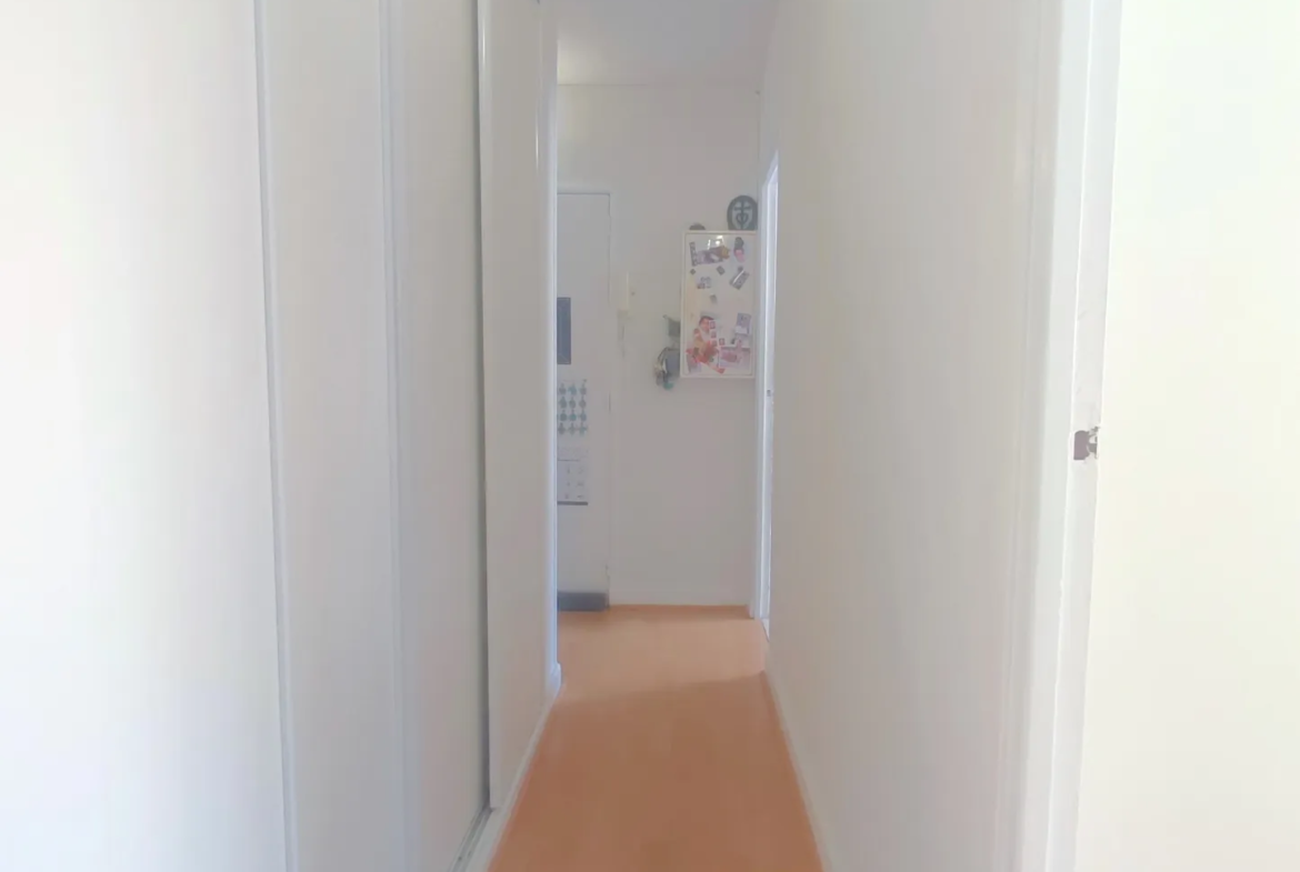 Appartement lumineux 67m² avec balcon Sud à Palaiseau 