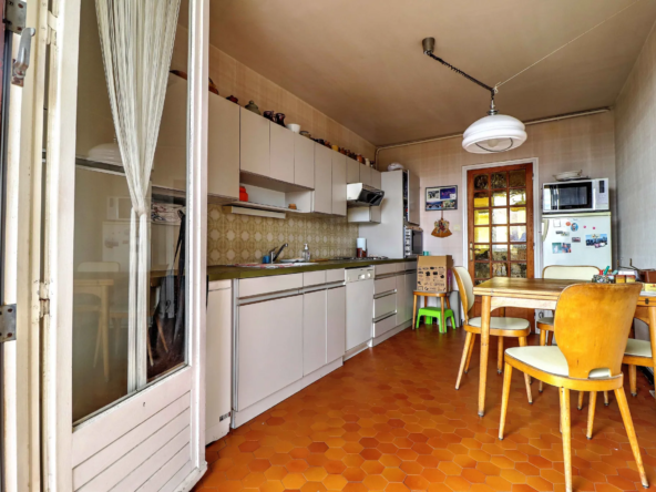 Bel appartement ancien de 118,97 m² au cœur de Valence