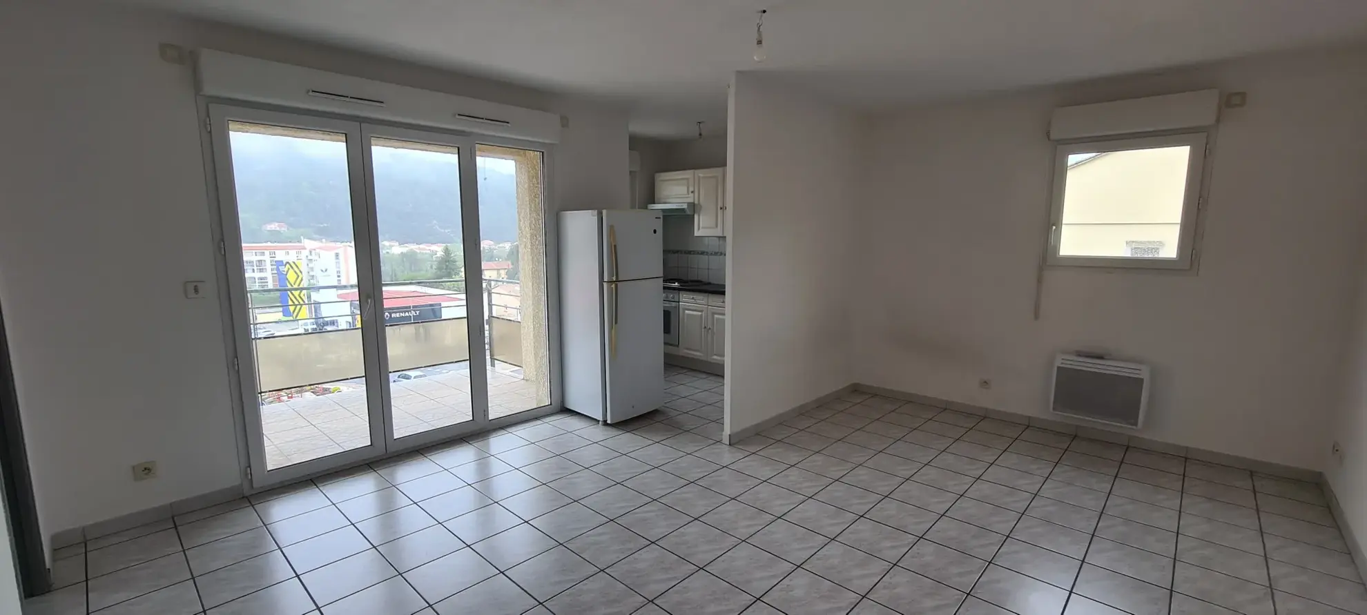 Appartement F2 à vendre à Amélie-les-Bains avec garage 