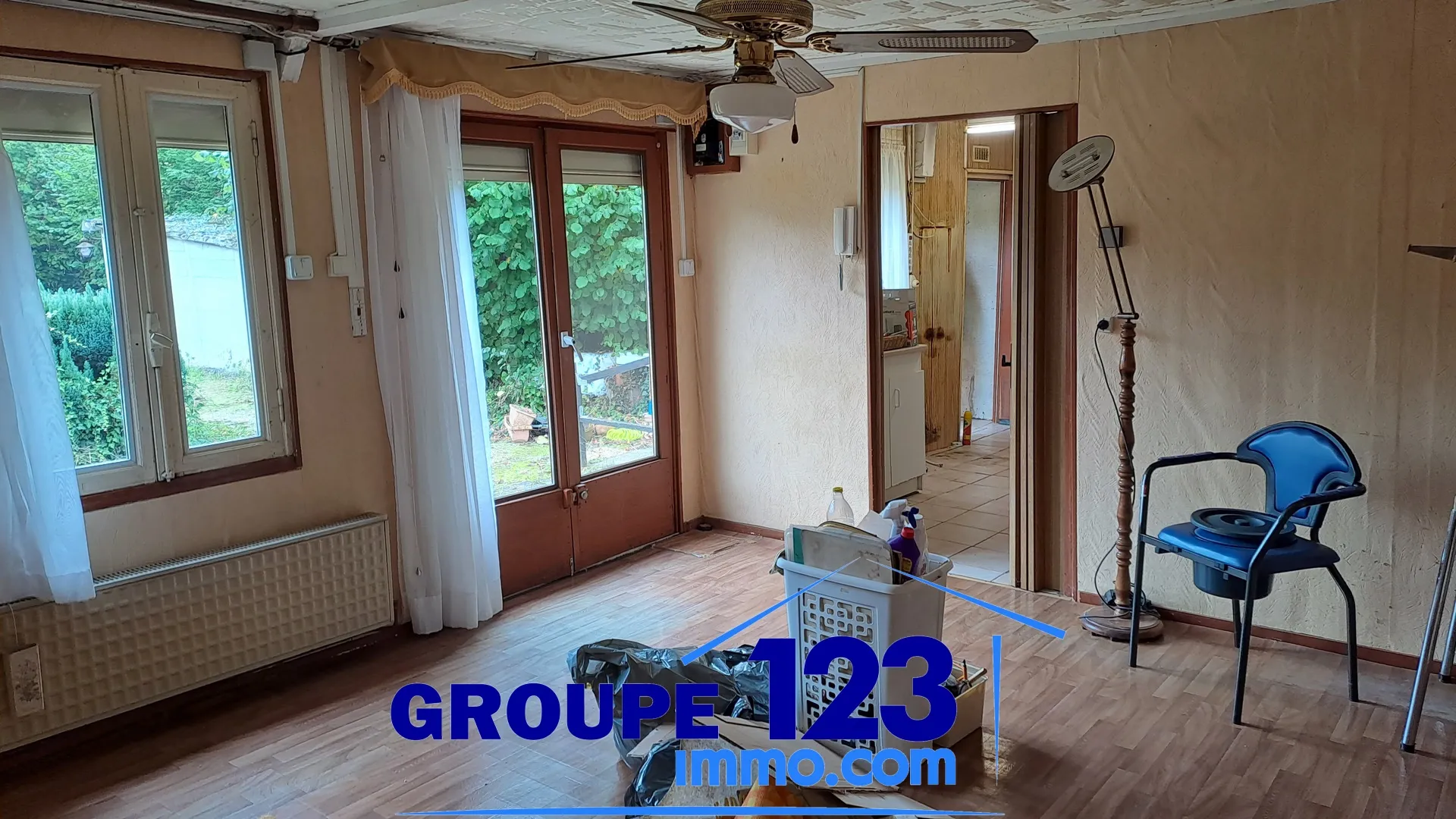 Petite maison à rénover à Senan de 55 m² avec terrain de 1127 m² 