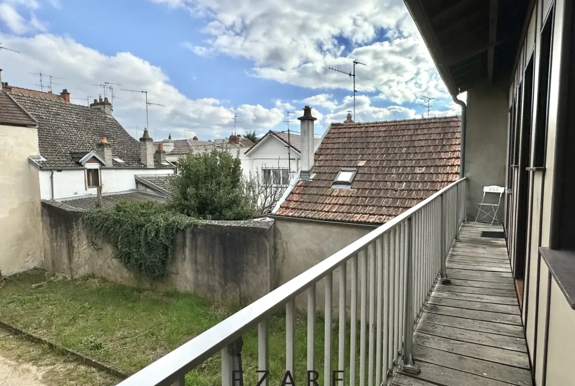 À vendre : 4 studios à Dijon près des facultés 