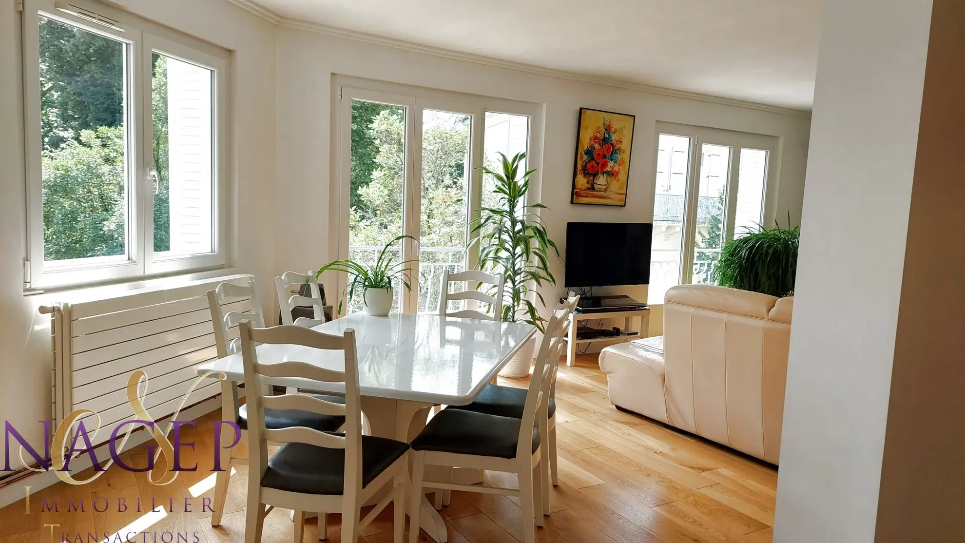 Appartement T4 lumineux à vendre à Vichy - Parfait état, garage et caves 