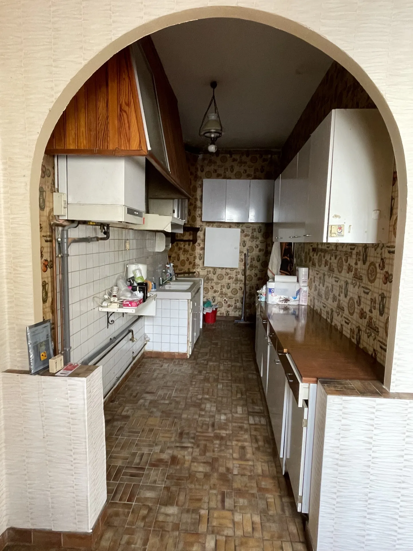 Maison en pierre à rénover à Barsac - 190 m² 