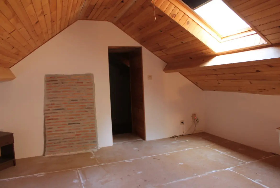 Maison à vendre à Saint-Saturnin - 1709 m² de terrain 