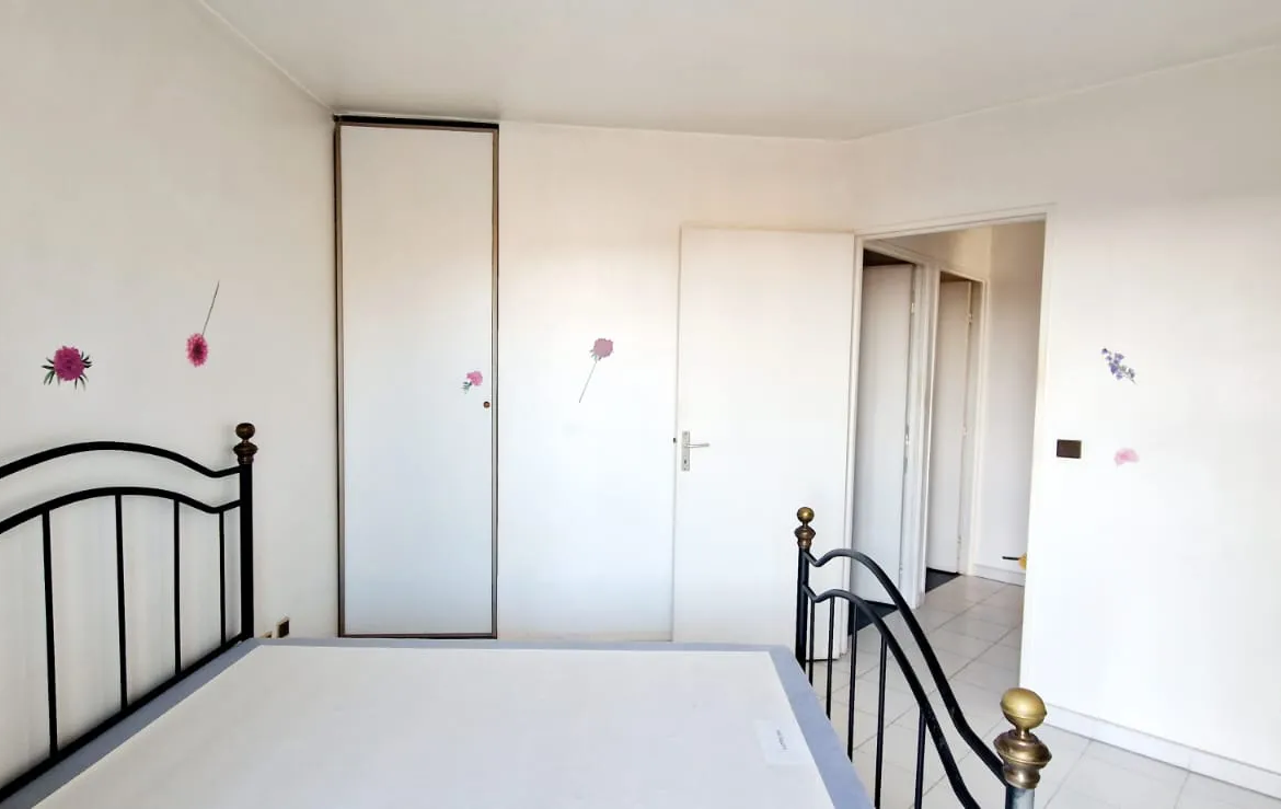 À vendre : Appartement T2 avec terrasse à Nice 