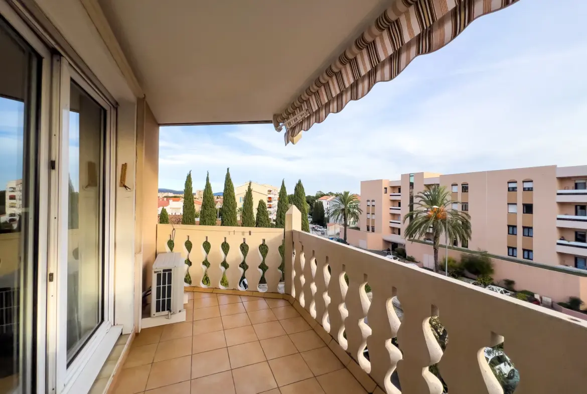 Studio à vendre à Hyères - Investissez pour votre retraite 