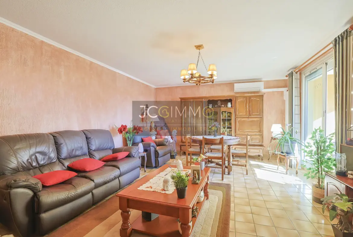 Vente Appartement T4 à Sollies Pont - 220 000 € 