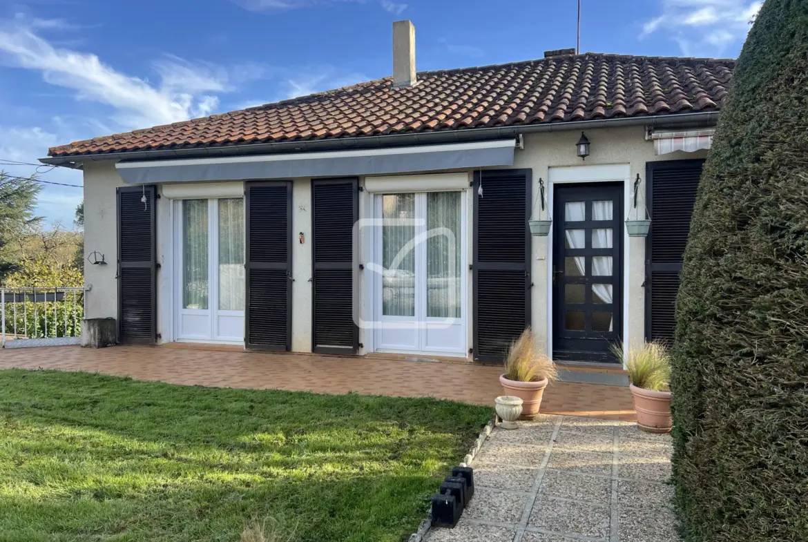 Maison 72 m² à Saint-Benoit - Vue Dégagée 