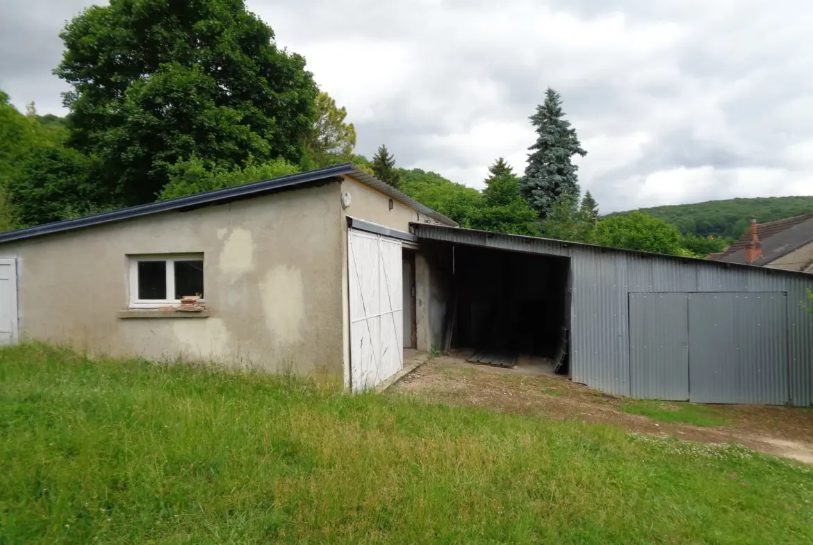 Maison de 86 m² avec 3 chambres à Prémery sur 2085 m² de terrain 