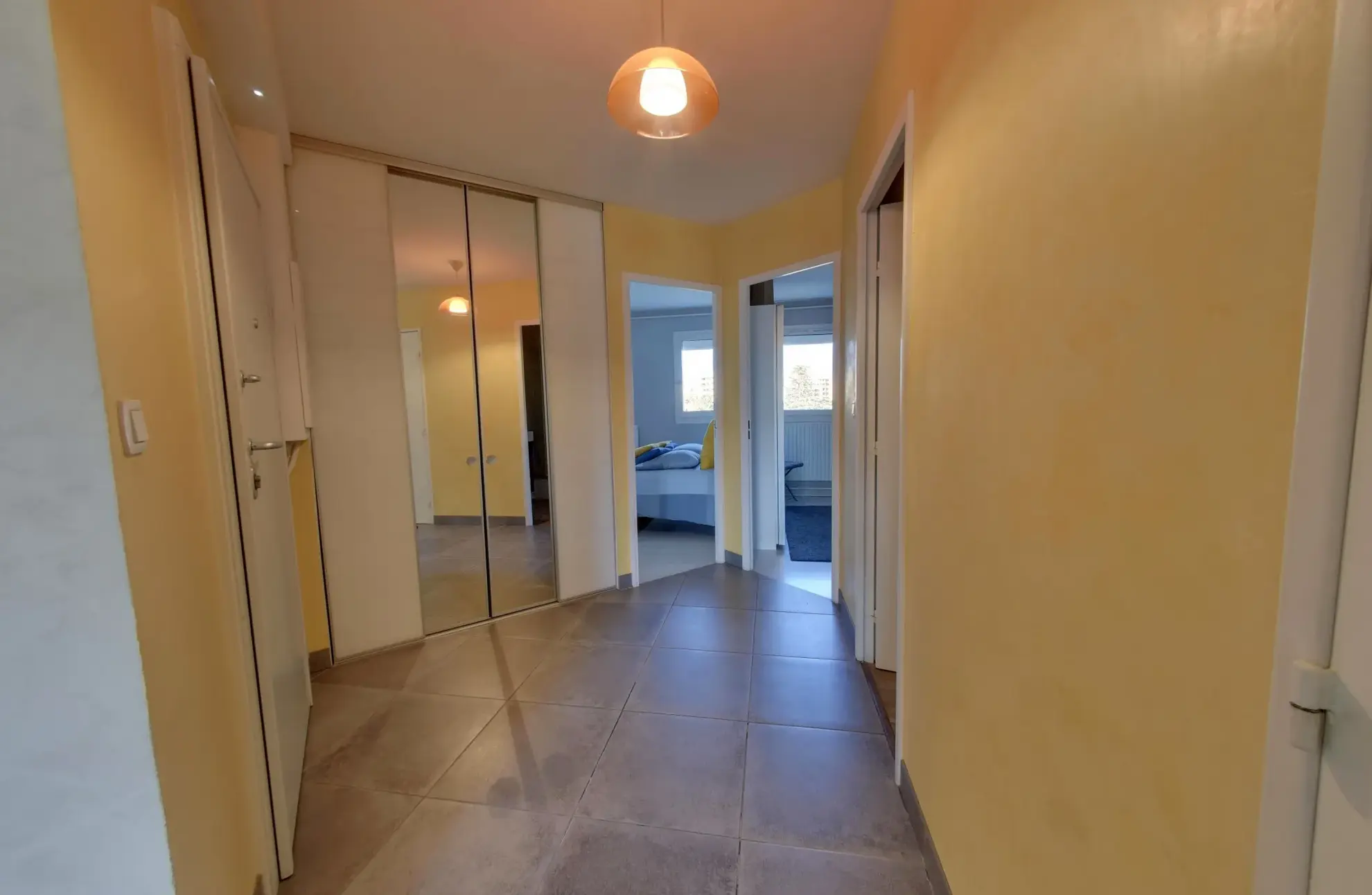 À vendre : Appartement T4 avec terrasse à Échirolles 