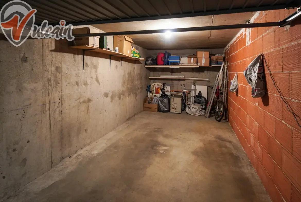 Appartement T3 spacieux à Clermont-Ferrand avec balcon et garage 