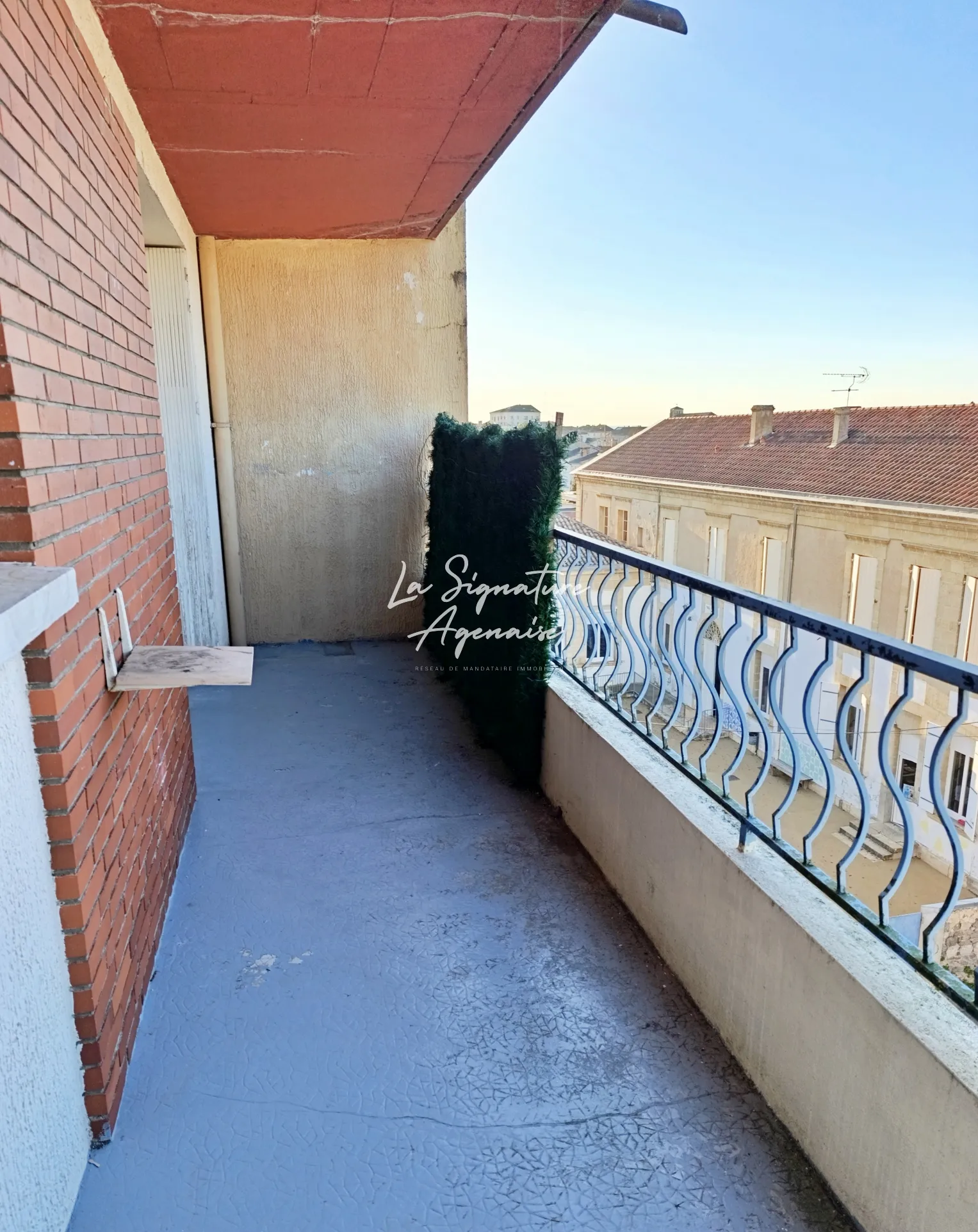 Bel Appartement T2 de 48 m² avec Balcon à Tonneins 