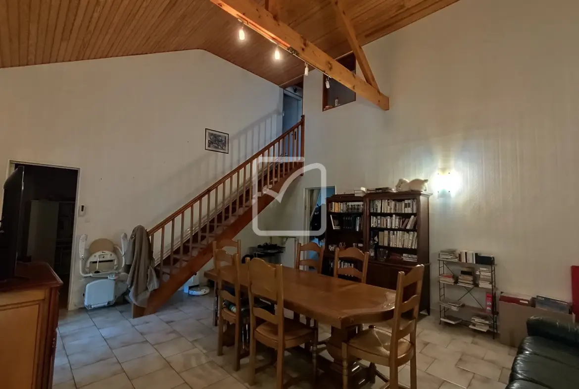 Maison mitoyenne 3 chambres avec jardin à Châtellerault - 106 000 € 