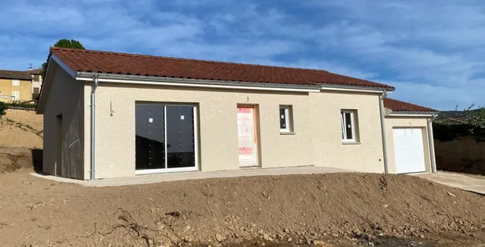 Maison neuve de 92 m² à Villié-Morgon disponible 