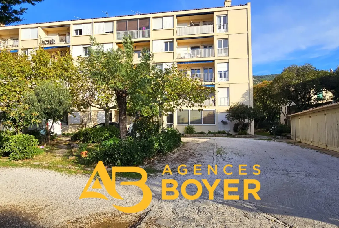 Vente Appartement T3 à Toulon - Balcon, Garage et Cave 