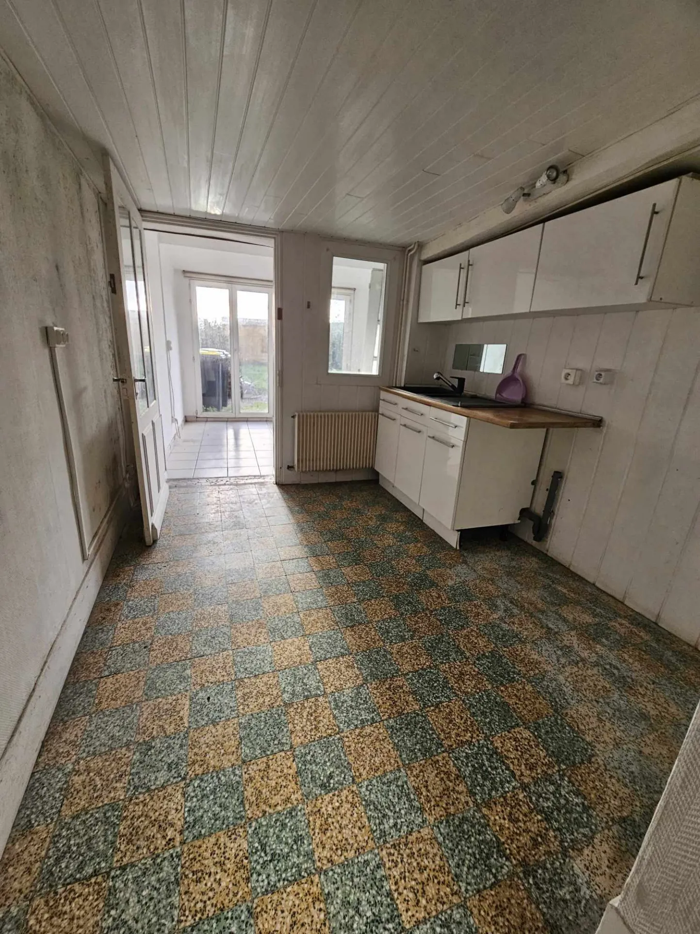 À vendre : Maison de ville à Oisemont avec jardin 