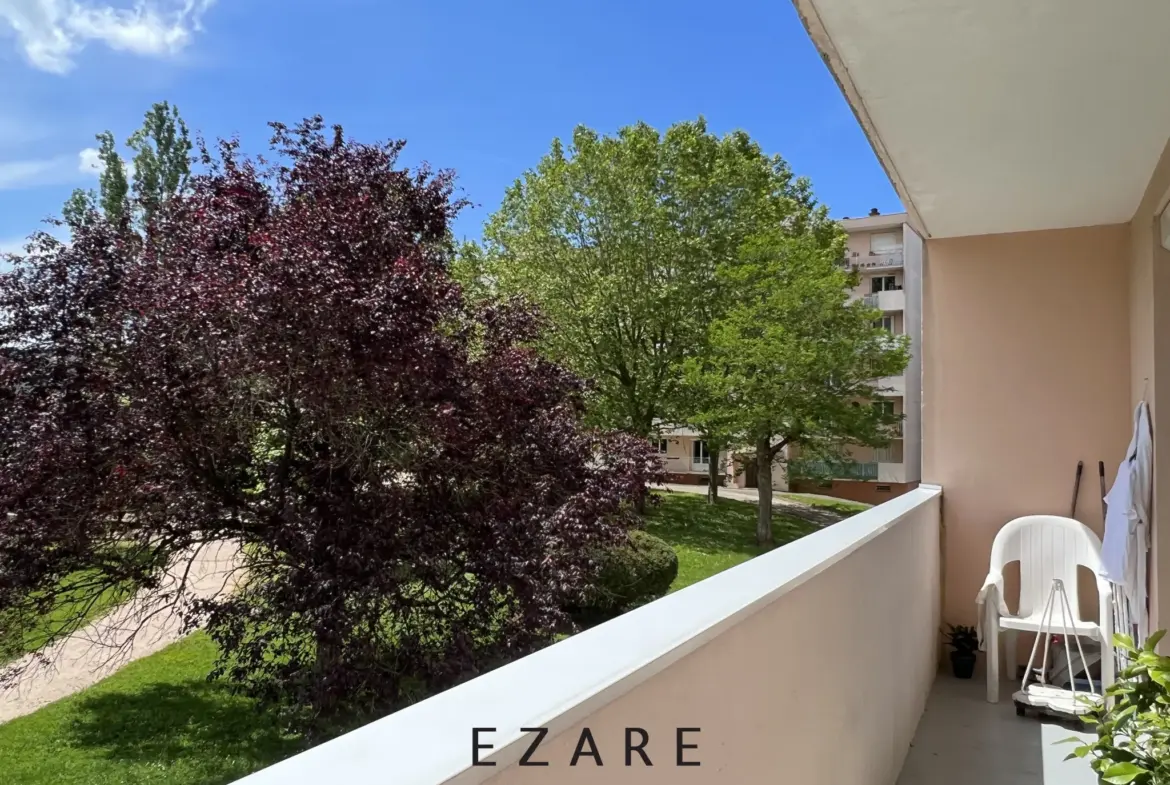 Appartement T3 avec balcon et vue dégagée à Dijon 