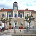 Studio au centre d'Heyrieux entièrement meublé à vendre