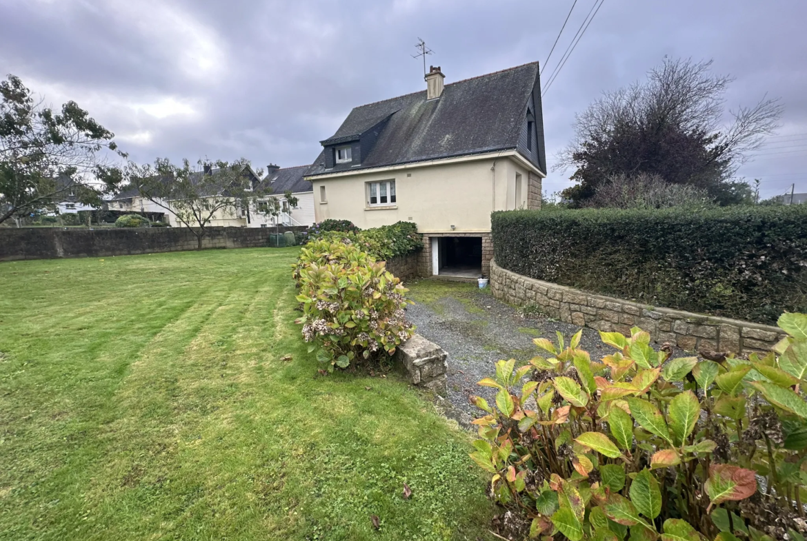 Belle maison spacieuse à Baud à vendre 