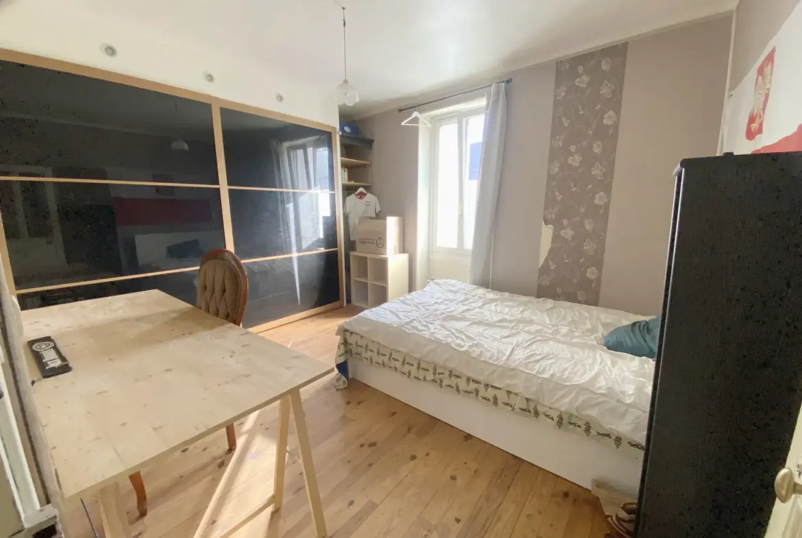 Belle maison 30 km au nord-ouest de Dijon avec 4 chambres 