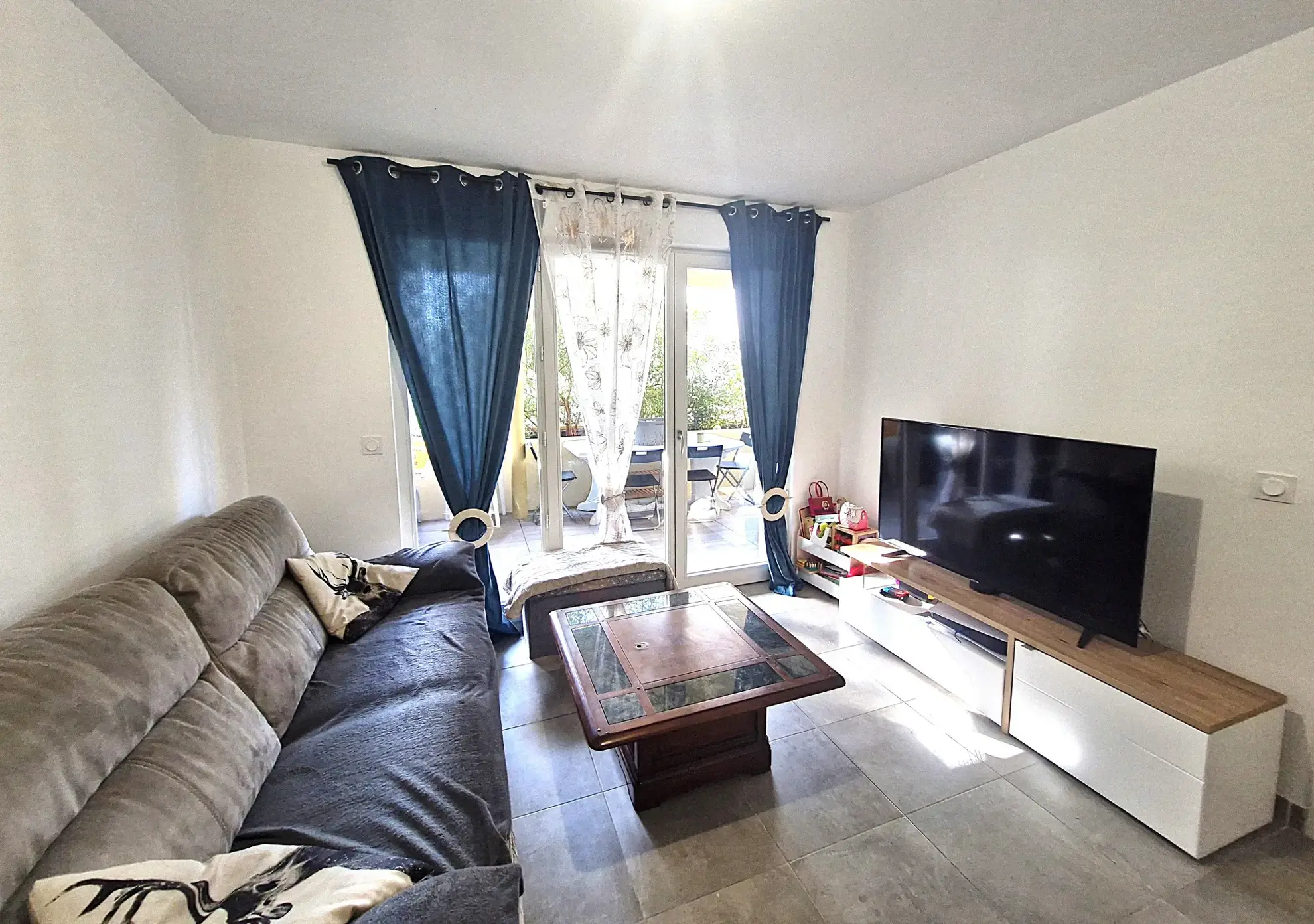 Appartement récent T3 à vendre à Sollies-Pont 