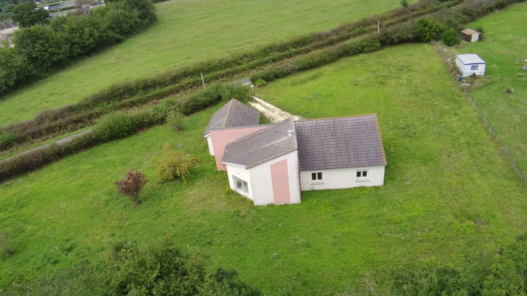 Maison unique de plain-pied à vendre à Vierzon 