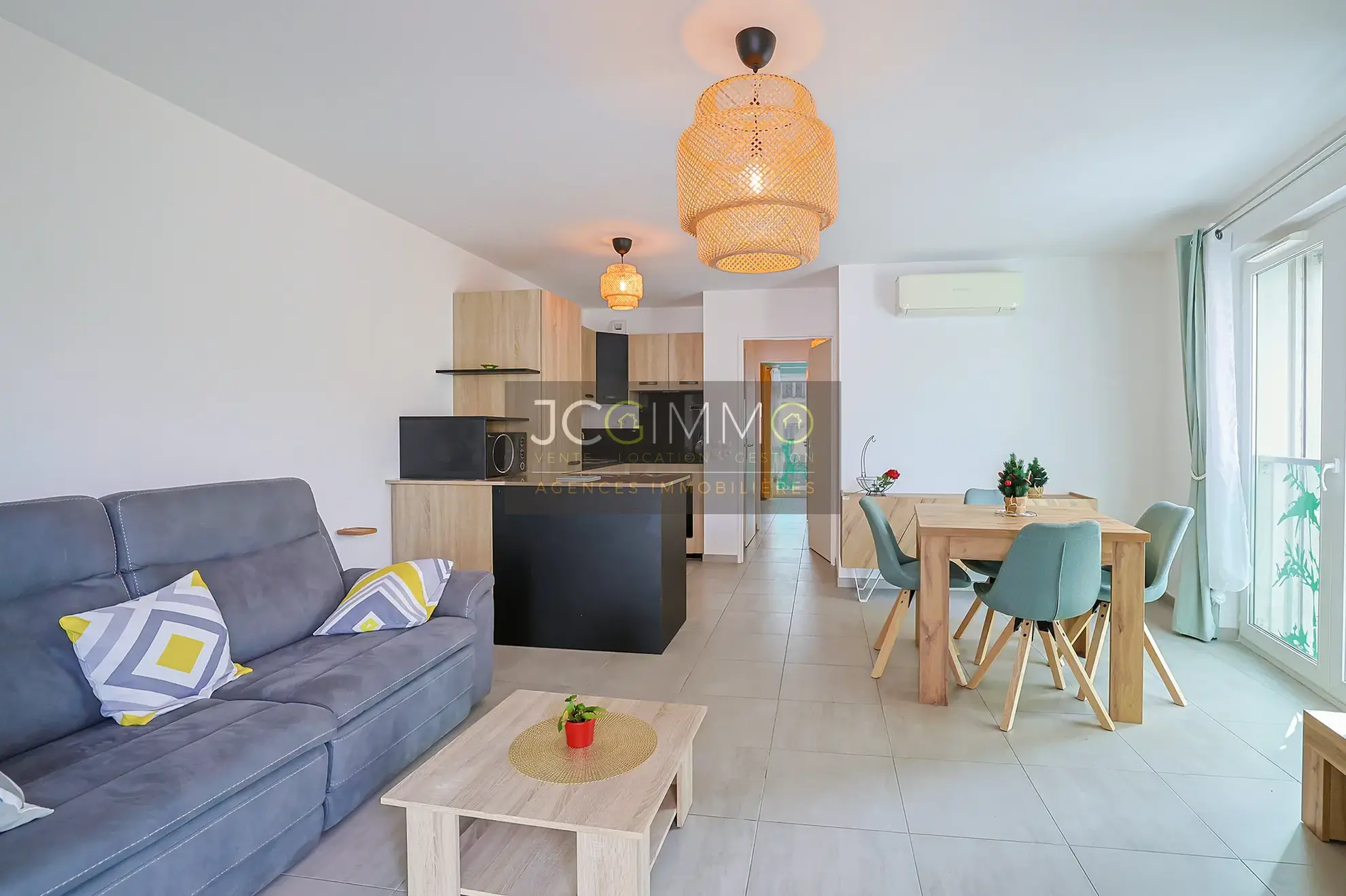 Appartement T3 récent avec Terrasse et Garage à Toulon 