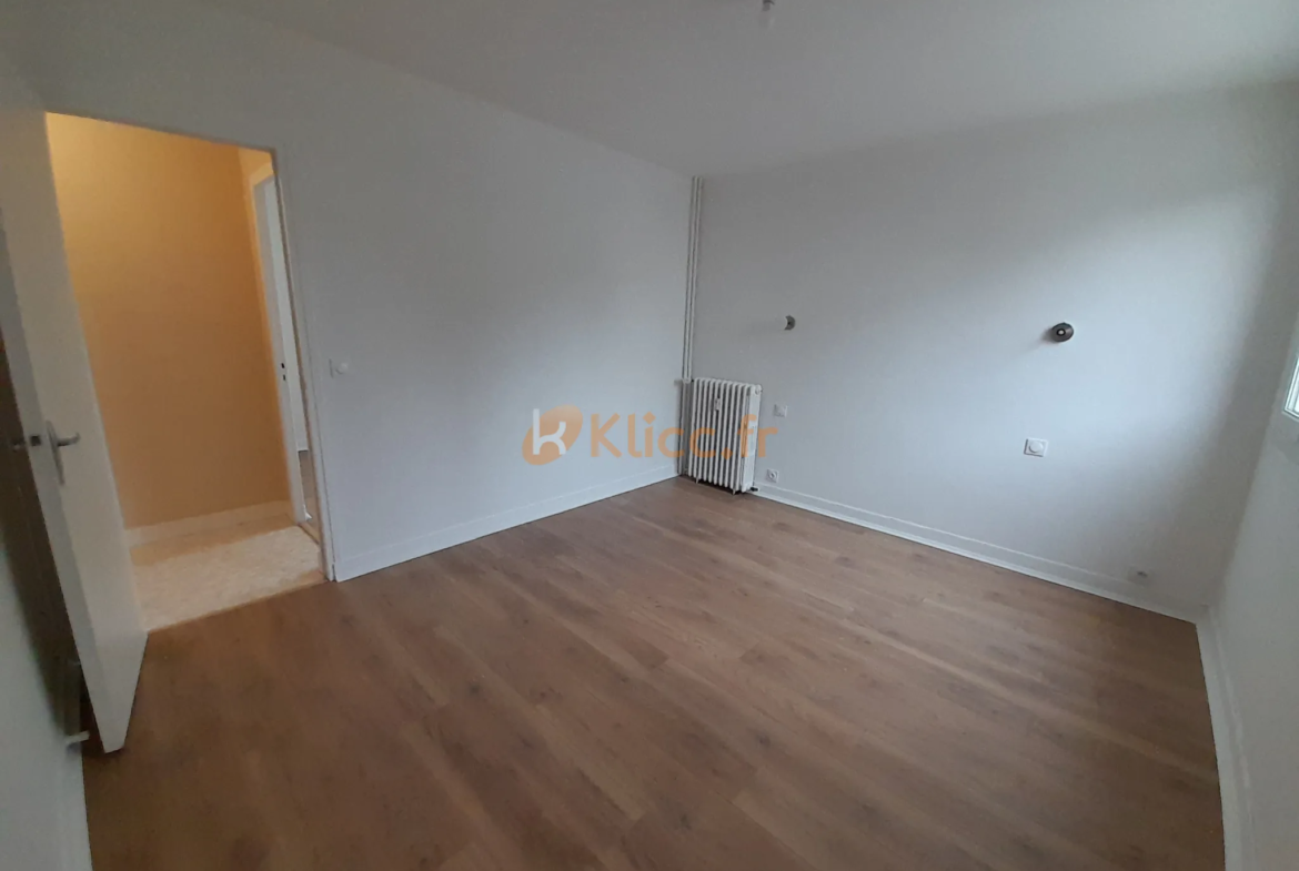 À vendre : Appartement T4 au 1er étage à Fécamp 