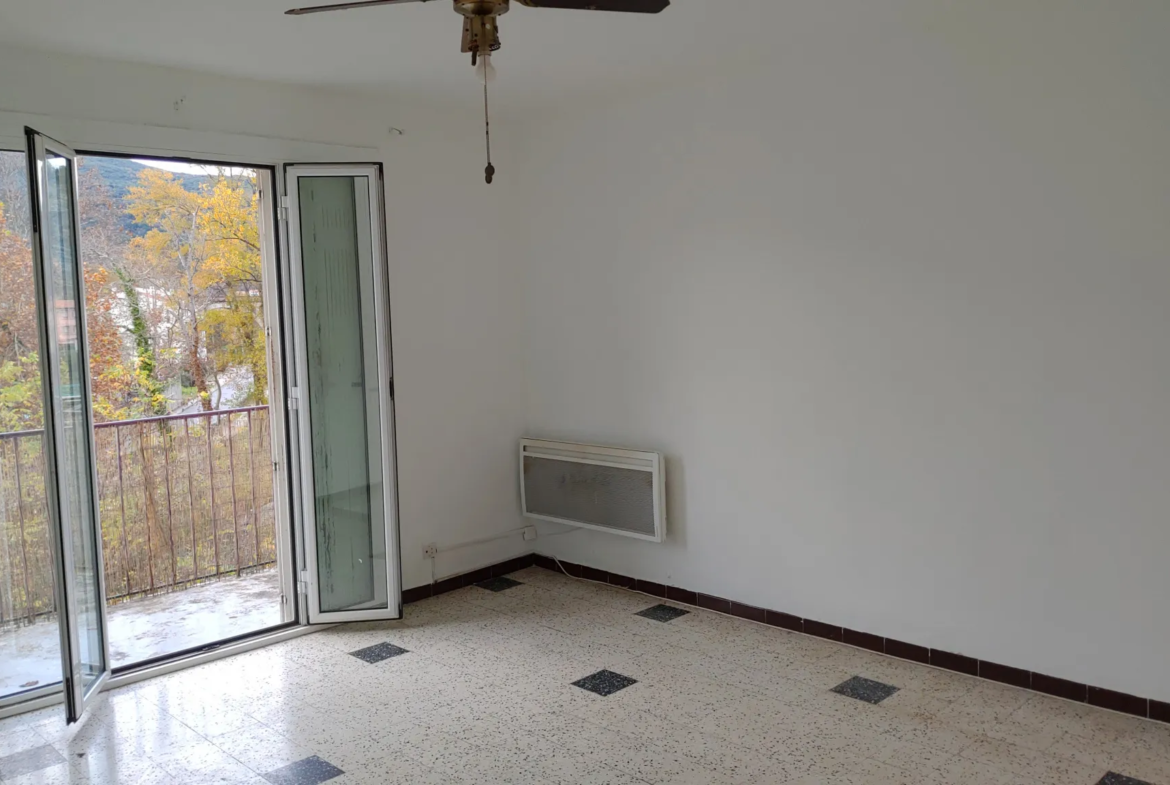 À vendre : Appartement spacieux T2 à Amélie-Les-Bains-Palalda 