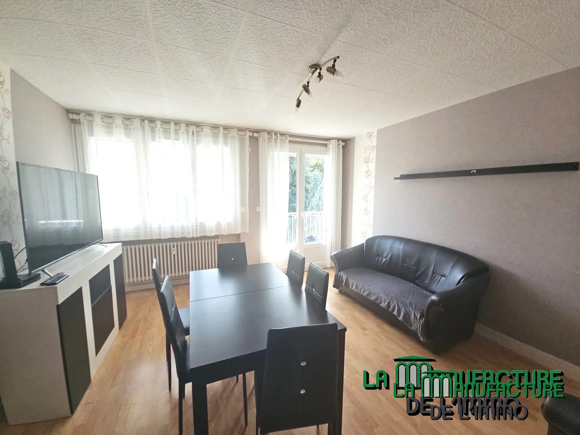 À vendre : Appartement F3 traversant avec garage à Saint-Étienne 