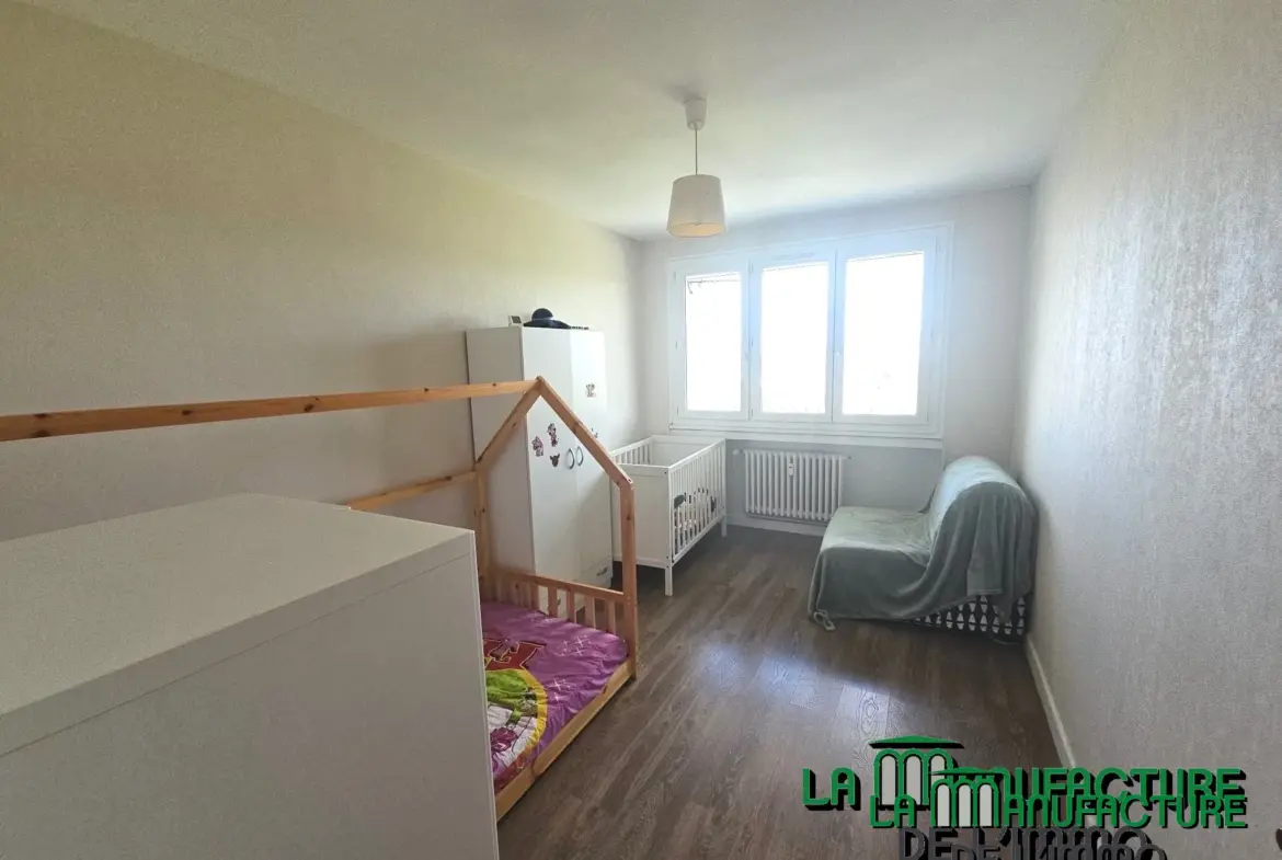 À vendre : Appartement F3 traversant avec garage à Saint-Étienne 