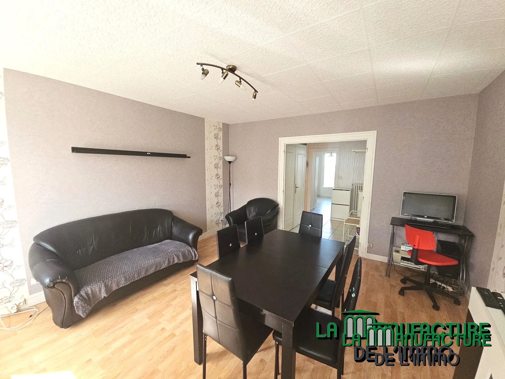 À vendre : Appartement F3 traversant avec garage à Saint-Étienne 