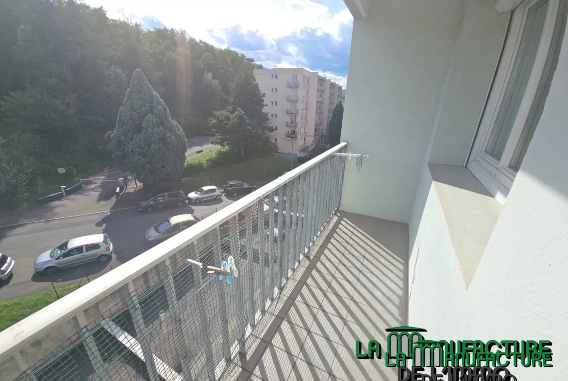 À vendre : Appartement F3 traversant avec garage à Saint-Étienne 