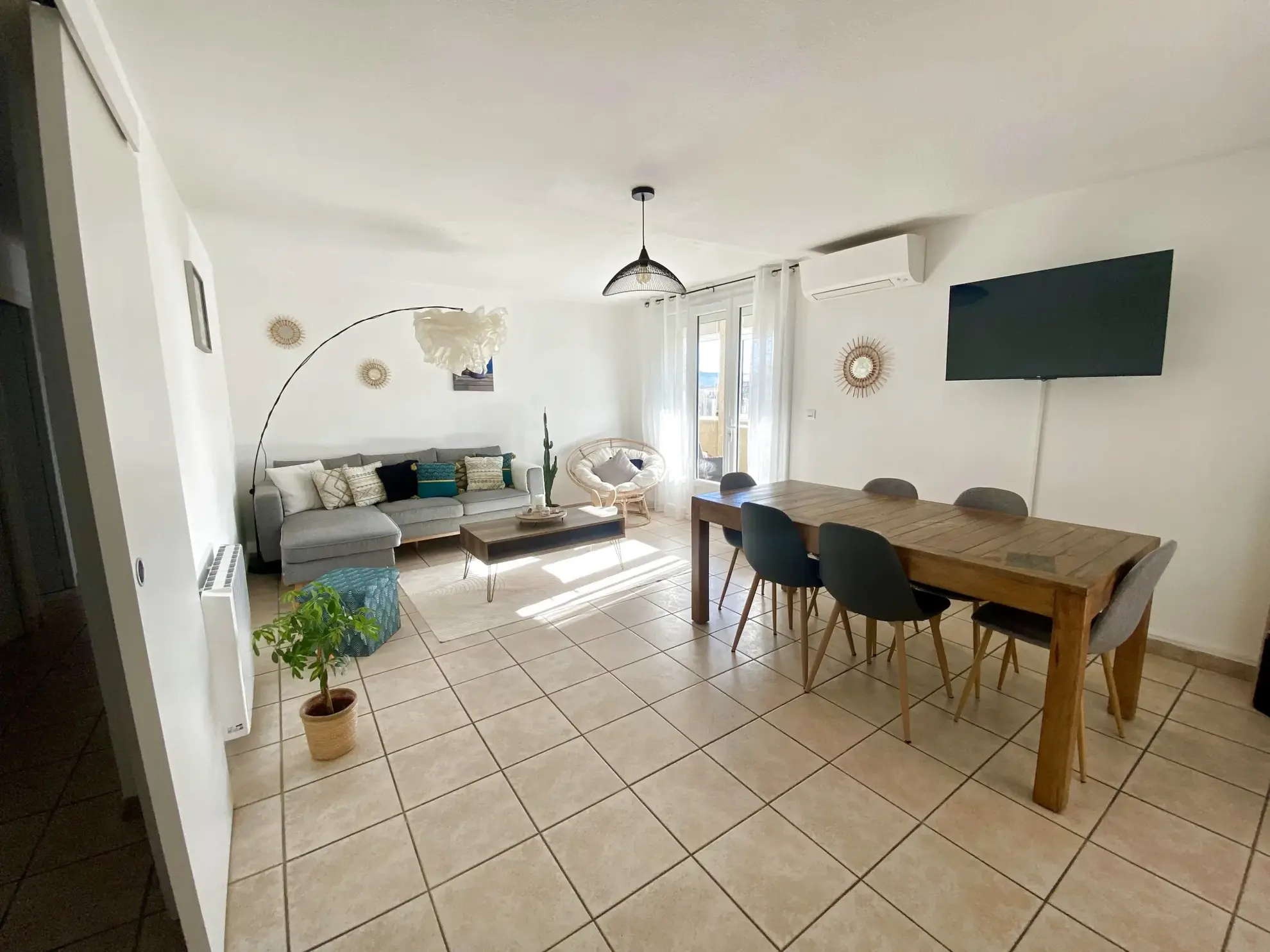 Appartement spacieux de 3 chambres à vendre à Sisteron - Le Thor 