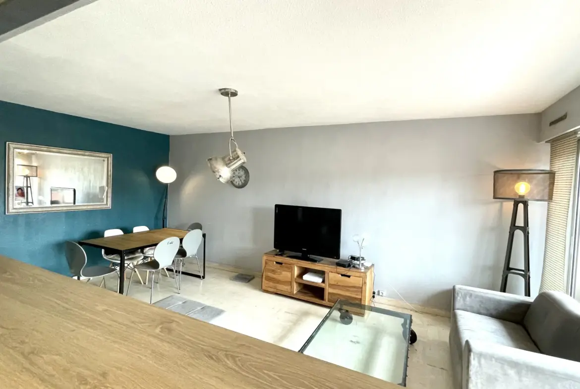 À vendre : Appartement 2 pièces 49 m² avec terrasse à Le Cannet 