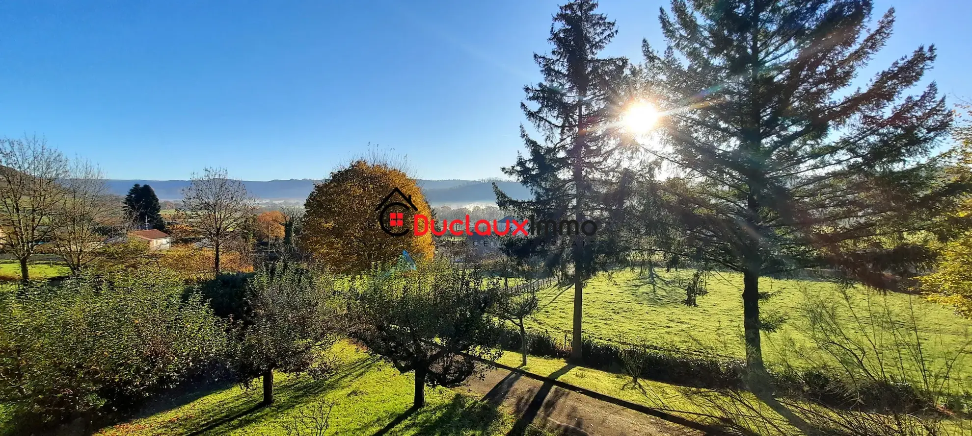 Maison individuelle à Giou-de-Mamou avec 5 chambres à vendre 