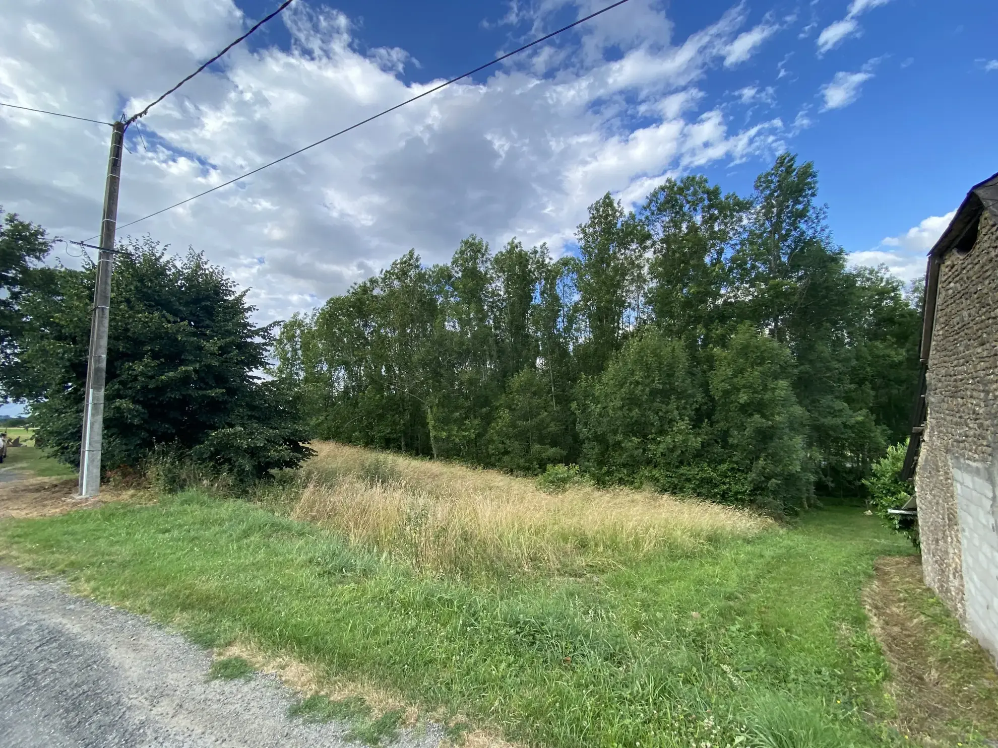 Terrain constructible à Monein - 25000 EUR 