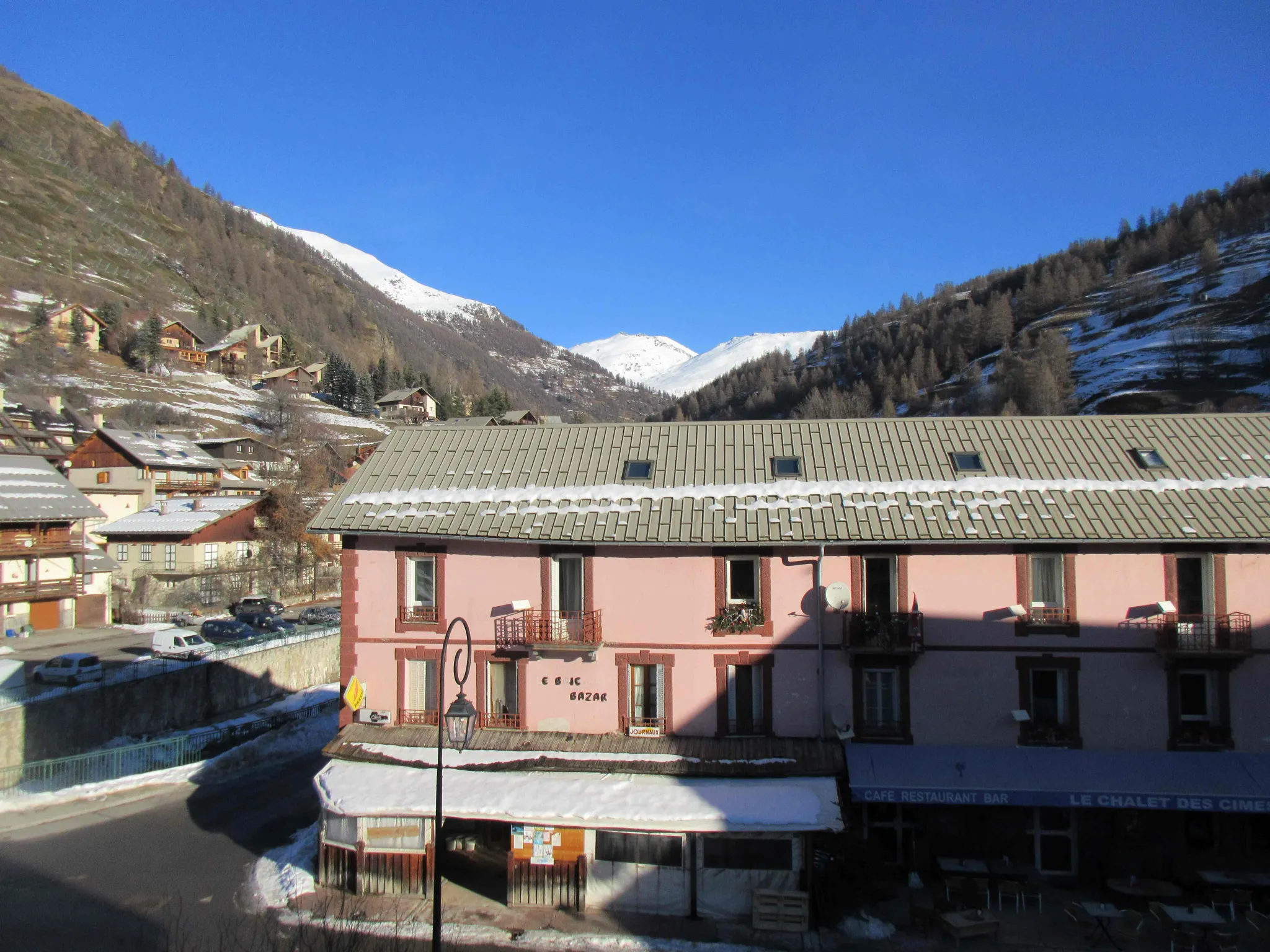 Loft à vendre à Abries - Vue dégagée sur le village 