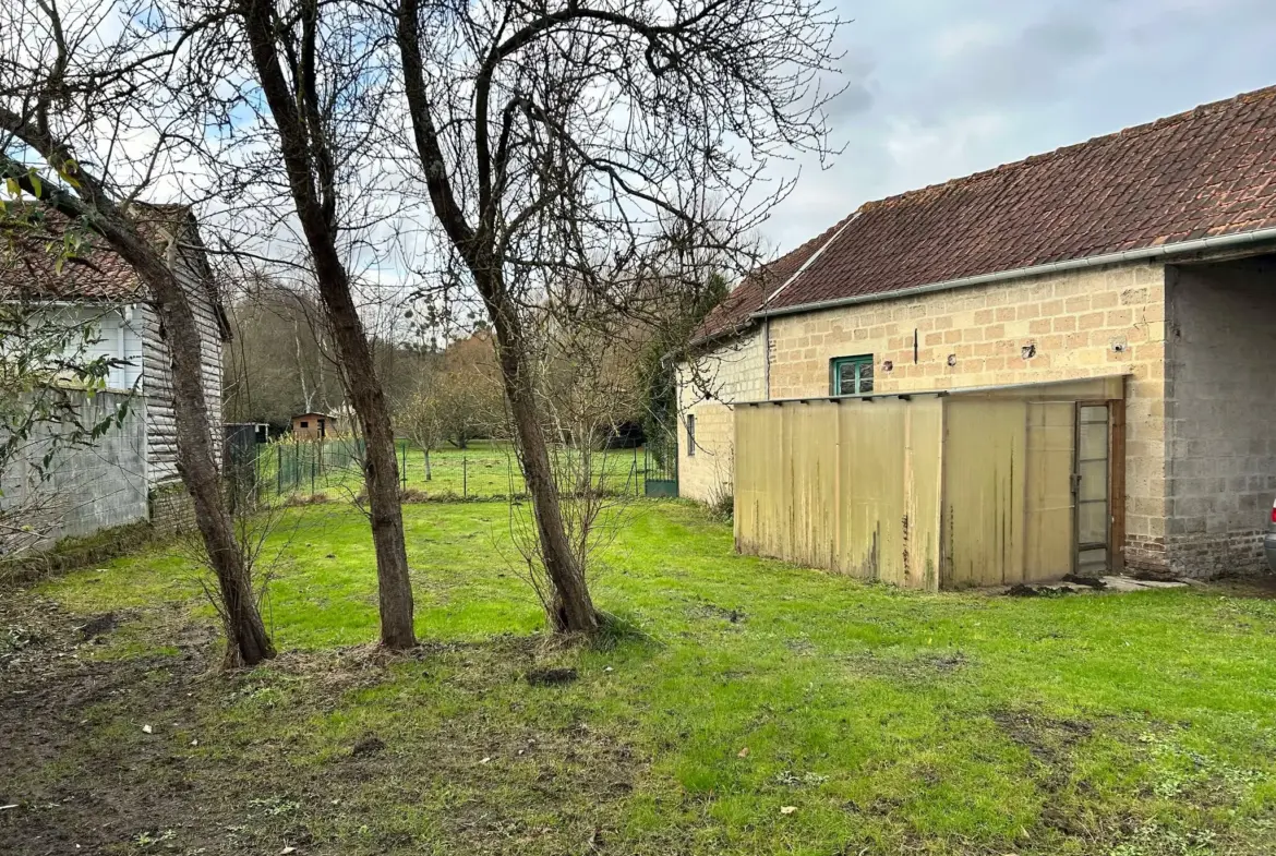 Maison individuelle rénovée à Abbeville avec jardin et dépendances 