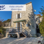 Maison ancienne de 85 m² à Saint-Savinien avec cour et grotte