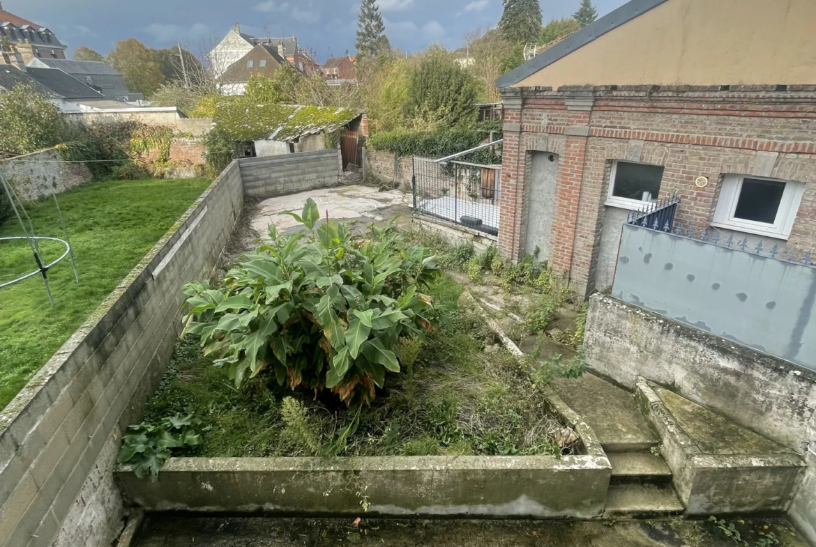 Maison à vendre à Abbeville de 80 m² avec jardin 