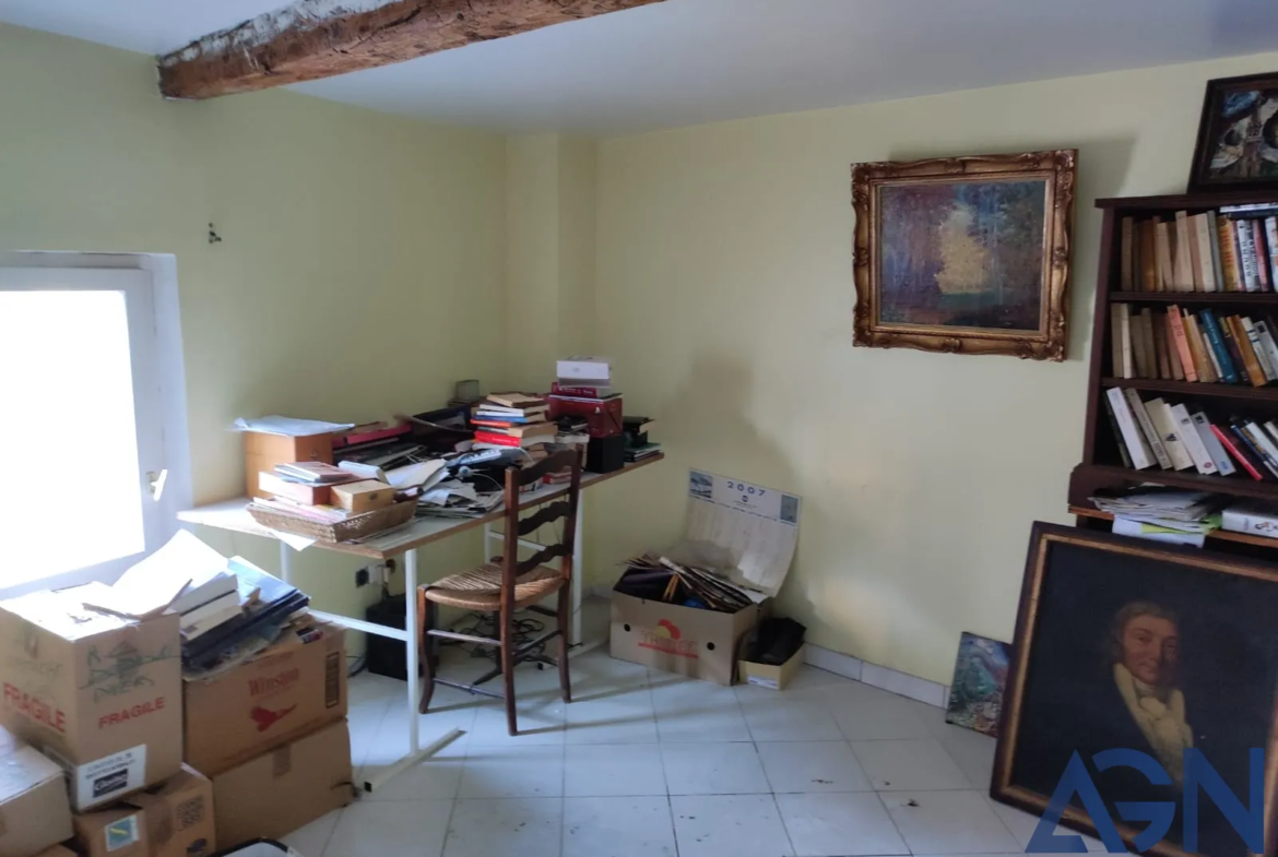 À vendre : Maison 4 pièces de 105,55 m² avec cave à Agde 