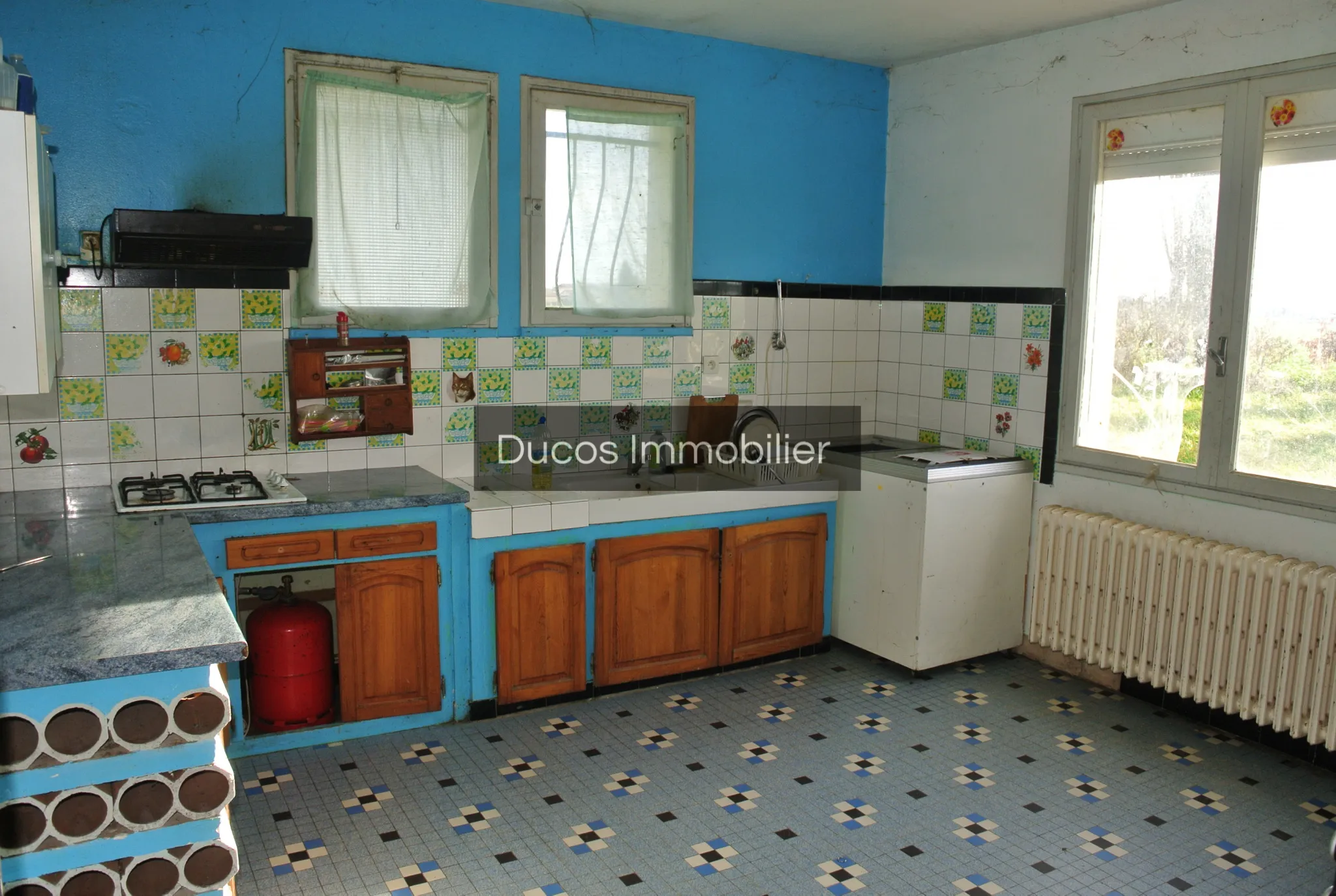 Maison avec 2 logements à vendre à St Pardoux du Breuil - 129320 EUR 