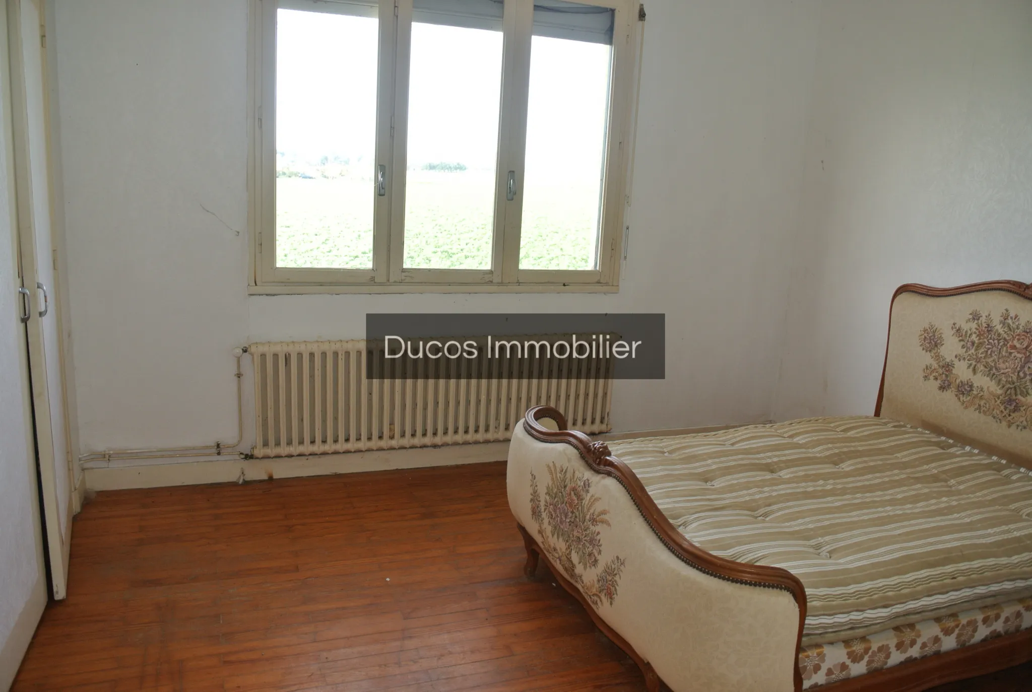 Maison avec 2 logements à vendre à St Pardoux du Breuil - 129320 EUR 