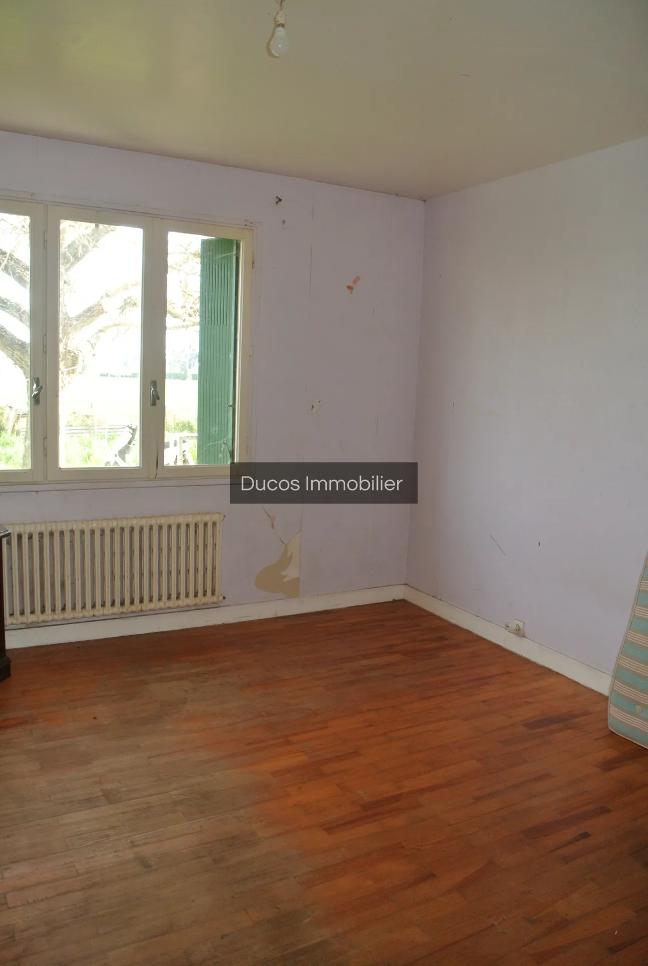 Maison avec 2 logements à vendre à St Pardoux du Breuil - 129320 EUR 