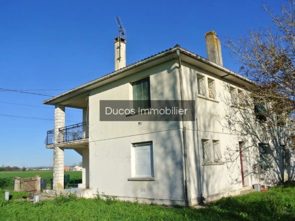 Maison à vendre avec 2 logements à Fauguerolles