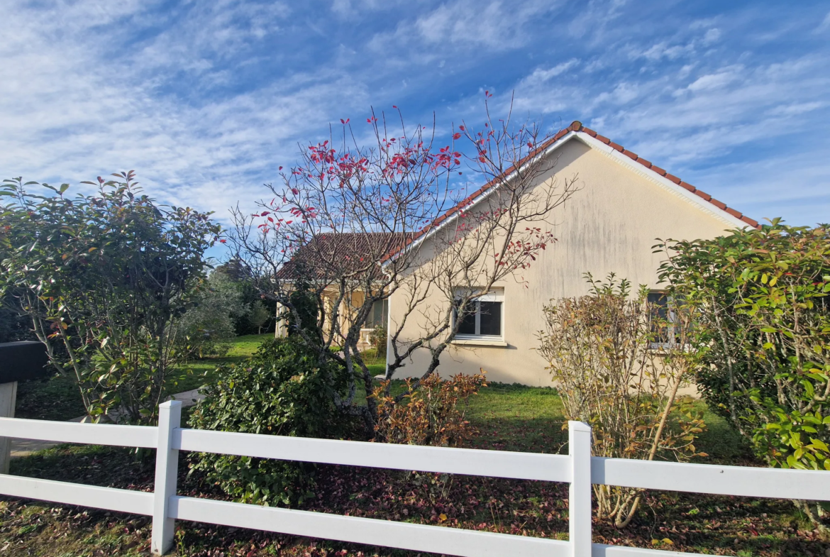 Maison de plain-pied lumineuse à Lubersac, 116 m², 3 chambres 