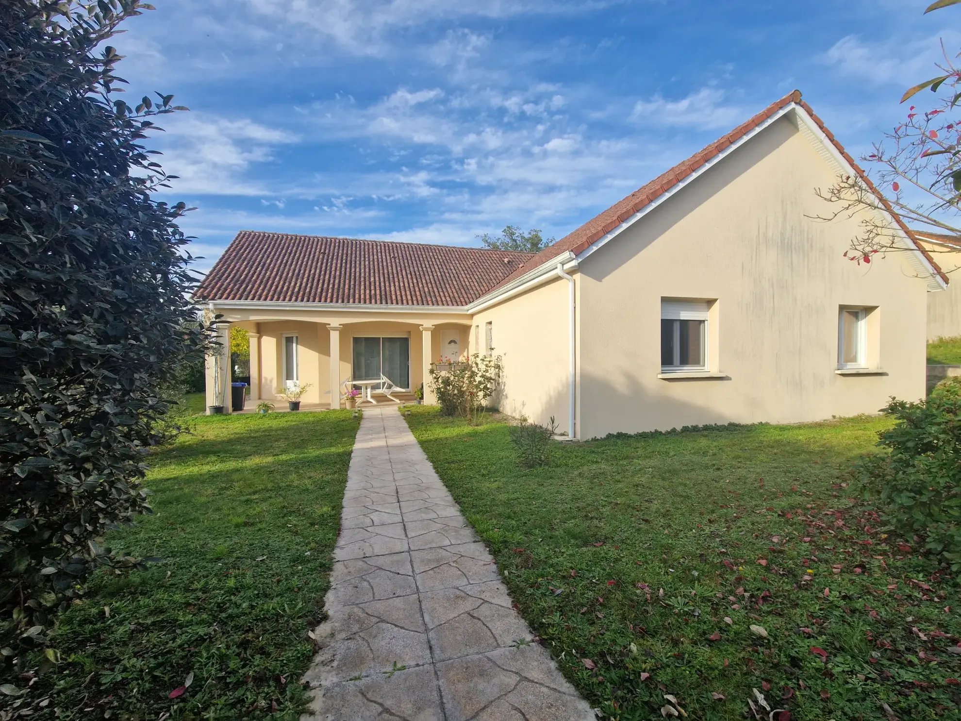 Maison de plain-pied lumineuse à Lubersac, 116 m², 3 chambres 